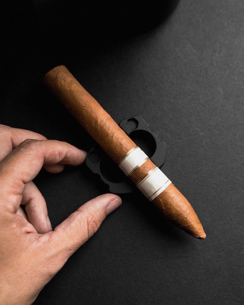 ✖️|| Made some more cigar rests today. 💨