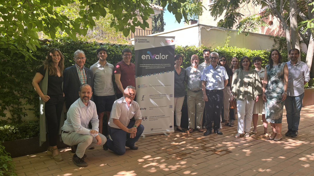Hoy hemos celebrado un desayuno de clausura de la edición #enValor, del programa #COMTE-Innovación, junto a los equipos promotores y sus mentores. 
📍Hemos compartido aprendizajes, evaluado resultados y analizado los retos futuros en el camino hacia la comercialización.

Los