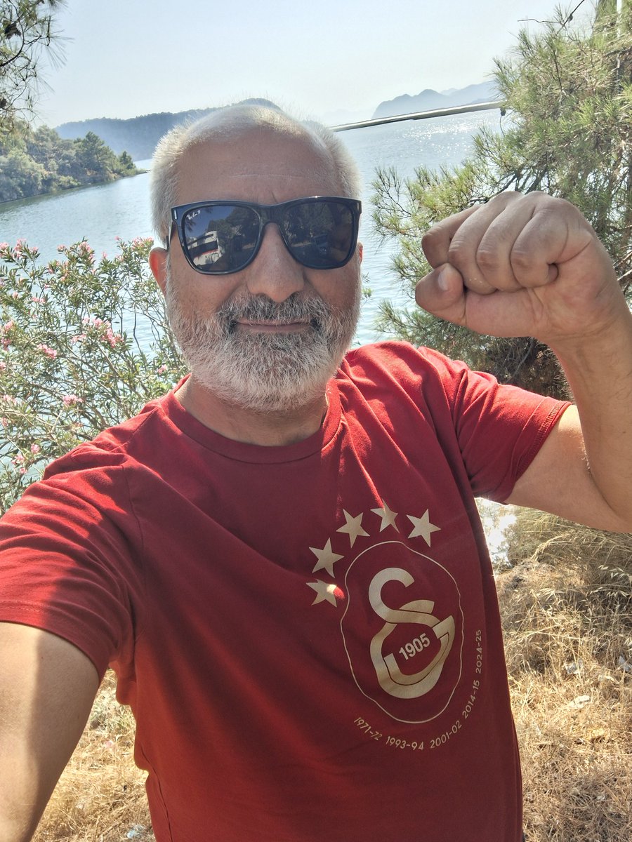 Nasıl şampiyon olduk ama?
10 numara 5 yıldız🌟🌟🌟🌟🌟
#SampiyonGalatasaray