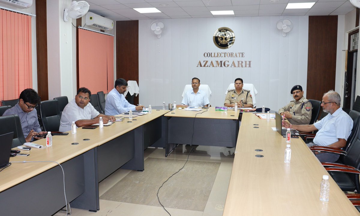 DM AZAMGARH (@dmazamgarh) on Twitter photo рд╢рд╛рд╕рди рджреНрд╡рд╛рд░рд╛ VC рдХреЗ рдорд╛рдзреНрдпрдо рд╕реЗ рдмреИрдардХ рдХрд░ рдЖрдЧрд╛рдореА 29 рдЬреВрди 2025 рдХреЛ рдХрдирд┐рд╖реНрда рд╕рд╣рд╛рдпрдХ, рдХрдирд┐рд╖реНрда рд▓рд┐рдкрд┐рдХ рдПрд╡рдВ рд╕рд╣рд╛рдпрдХ рд╕реНрддрд░-III рдореБрдЦреНрдп рдкрд░реАрдХреНрд╖рд╛ рдХреА рд▓рд┐рдЦрд┐рдд рдкрд░реАрдХреНрд╖рд╛ рдХреЛ рд╕рдлрд▓рддрд╛рдкреВрд░реНрд╡рдХ рдЖрдпреЛрдЬрди рдХрд░рд╛рдиреЗ рдХреЗ рд╕рдВрдмрдВрдз рдореЗрдВ рдЖрд╡рд╢реНрдпрдХ рджрд┐рд╢рд╛ рдирд┐рд░реНрджреЗрд╢ рджрд┐рдПред рд╢рд╛рд╕рди рджреНрд╡рд╛рд░рд╛ VC рдХреЗ рдорд╛рдзреНрдпрдо рд╕реЗ рдмреИрдардХ рдХрд░ рдЖрдЧрд╛рдореА 29 рдЬреВрди 2025 рдХреЛ рдХрдирд┐рд╖реНрда рд╕рд╣рд╛рдпрдХ, рдХрдирд┐рд╖реНрда рд▓рд┐рдкрд┐рдХ рдПрд╡рдВ рд╕рд╣рд╛рдпрдХ рд╕реНрддрд░-III рдореБрдЦреНрдп рдкрд░реАрдХреНрд╖рд╛ рдХреА рд▓рд┐рдЦрд┐рдд рдкрд░реАрдХреНрд╖рд╛ рдХреЛ рд╕рдлрд▓рддрд╛рдкреВрд░реНрд╡рдХ рдЖрдпреЛрдЬрди рдХрд░рд╛рдиреЗ рдХреЗ рд╕рдВрдмрдВрдз рдореЗрдВ рдЖрд╡рд╢реНрдпрдХ рджрд┐рд╢рд╛ рдирд┐рд░реНрджреЗрд╢ рджрд┐рдПред