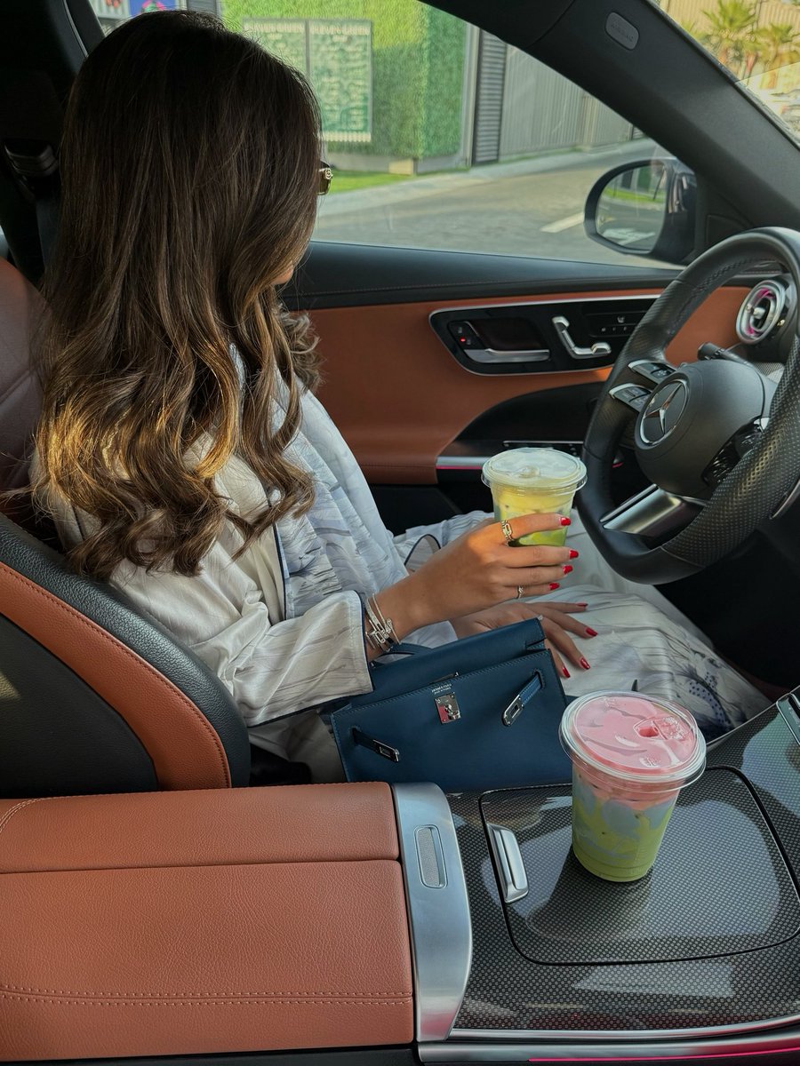 _ef26's tweet image. 💙