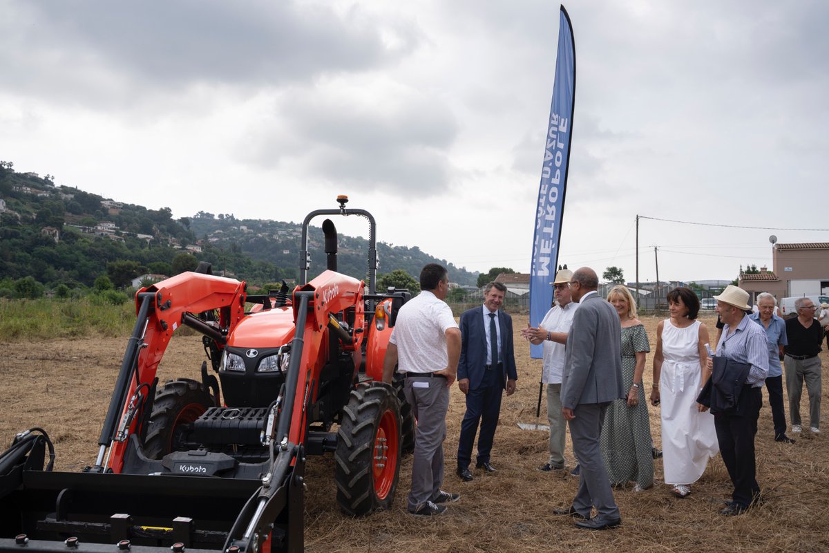 Christian Estrosi tweet media