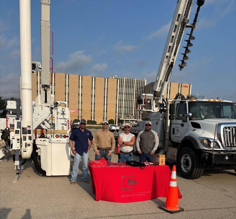 AEPTexas's tweet image. AEP Texas crews from San Angelo recently took part in the community&apos;s Touch-A-Truck event, bringing in a few hundred attendees.  Full story: aeptexas.com/community/cari… 

#WeAreAEPTexas #Community