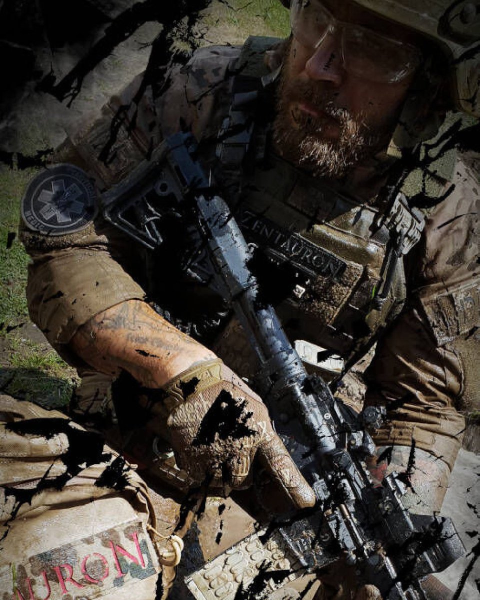 Stets und ständig bereit..
Habt eine angenehme Woche!
#Zentauron

Schaut vorbei! bit.ly/396Ep4e 

#Bundeswehr #Army #Outdoor #Armee #Taktisch