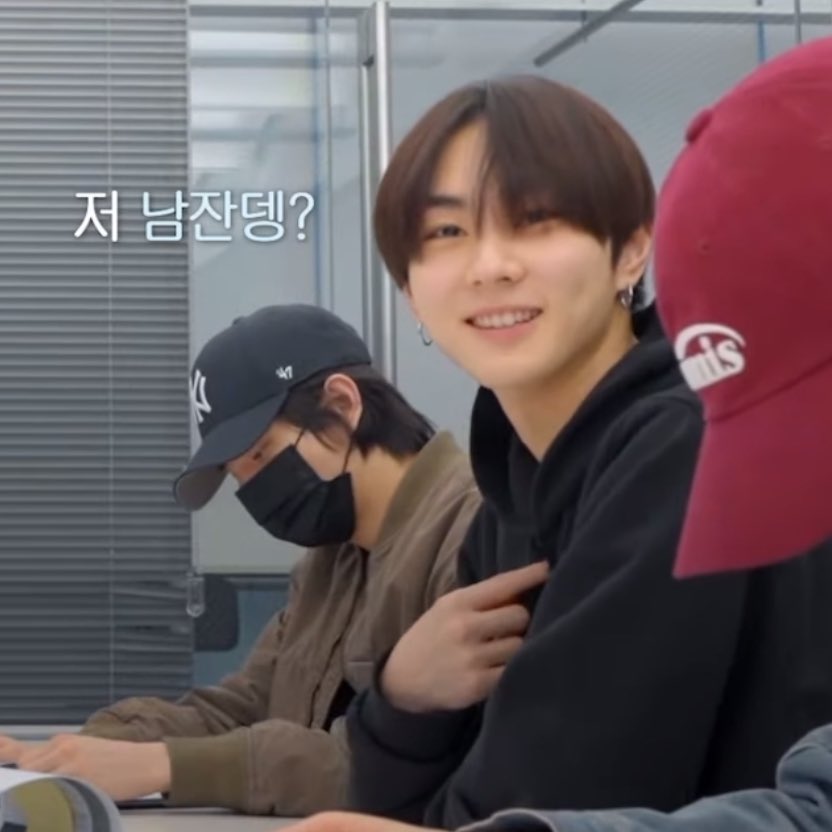 귄카 (@gueenca) on Twitter photo 