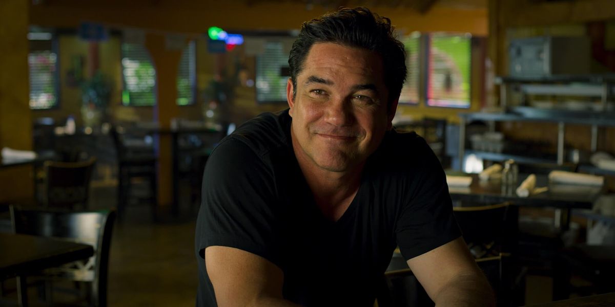 Dean Cain scores with family-friendly sports flick 'Little Angels' dlvr.it/TLZSj5