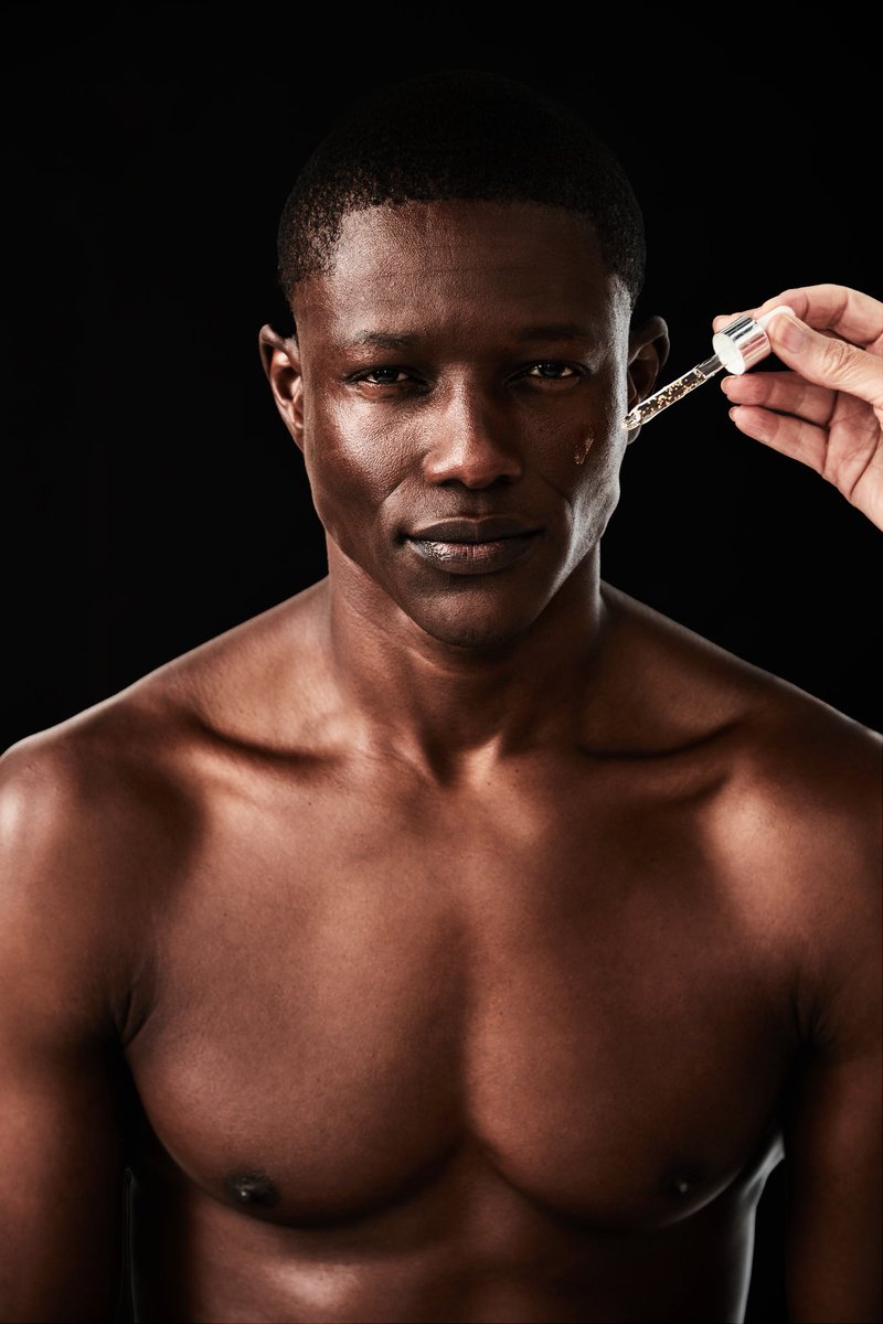 ArtistRevealed's tweet photo. Caring for your skin…❣️
Saxira Aesthetics &amp; Wellness MediSpa
#spa #skincare  #campaign
Preslie Ross, Festus Amarteifio, Imani McSwan, Juanlu Real, Renata Doddy (Makeup &amp; Hair Artist) https://t.co/4U2B55dbrM