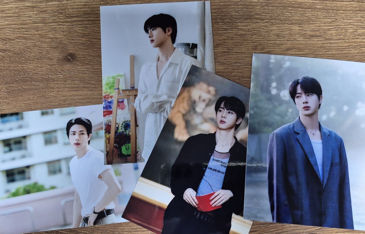 석진 팬콘 막콘 때 인화사진 나눔할건데 맞나눔하실 분 계신가요!! 여기서 랜덤 2장 드려요!