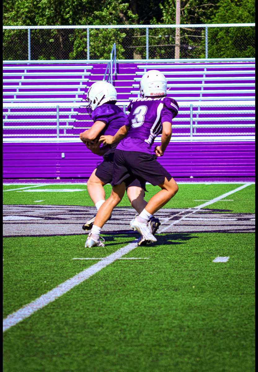 Brody Woodruff (@woodruffbrody3) on Twitter photo 1st half of summer workouts officially done! Love working with this staff and teammates. Going to have a great Freshman season! <a href="/CoachJudd22/">CoachJudd22</a> <a href="/Coach_McQuillan/">Jeff McQuillan</a> <a href="/coachpop27/">Casey Popenfoose</a> <a href="/CoachCChang/">Coach Chris Chang</a> <a href="/Coach_Lantz/">Eric Lantz</a> <a href="/CoachReinhard/">Gage Reinhard</a> <a href="/BHSdogsfootball/">BHS Football</a> <a href="/BrandonJ40017/">Brandon Jones jr</a> <a href="/emmetmartin18_/">Emmet Martin</a> <a href="/4k_marky/">Marcus “marky” Virgil</a> <a href="/souley_o8/">Souleyman “souley” ouattara</a> 1st half of summer workouts officially done! Love working with this staff and teammates. Going to have a great Freshman season! <a href="/CoachJudd22/">CoachJudd22</a> <a href="/Coach_McQuillan/">Jeff McQuillan</a> <a href="/coachpop27/">Casey Popenfoose</a> <a href="/CoachCChang/">Coach Chris Chang</a> <a href="/Coach_Lantz/">Eric Lantz</a> <a href="/CoachReinhard/">Gage Reinhard</a> <a href="/BHSdogsfootball/">BHS Football</a> <a href="/BrandonJ40017/">Brandon Jones jr</a> <a href="/emmetmartin18_/">Emmet Martin</a> <a href="/4k_marky/">Marcus “marky” Virgil</a> <a href="/souley_o8/">Souleyman “souley” ouattara</a>
