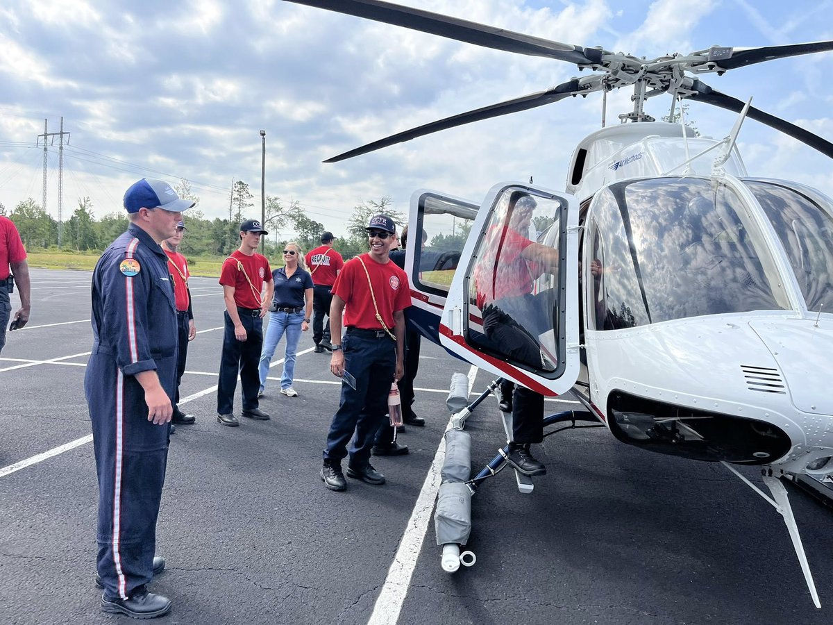 CCFR_GA's tweet image. It was our honor to spend time with an amazing crew from Life Flight Jacksonville. Our partnership helps us provide high-quality care to Camden County.