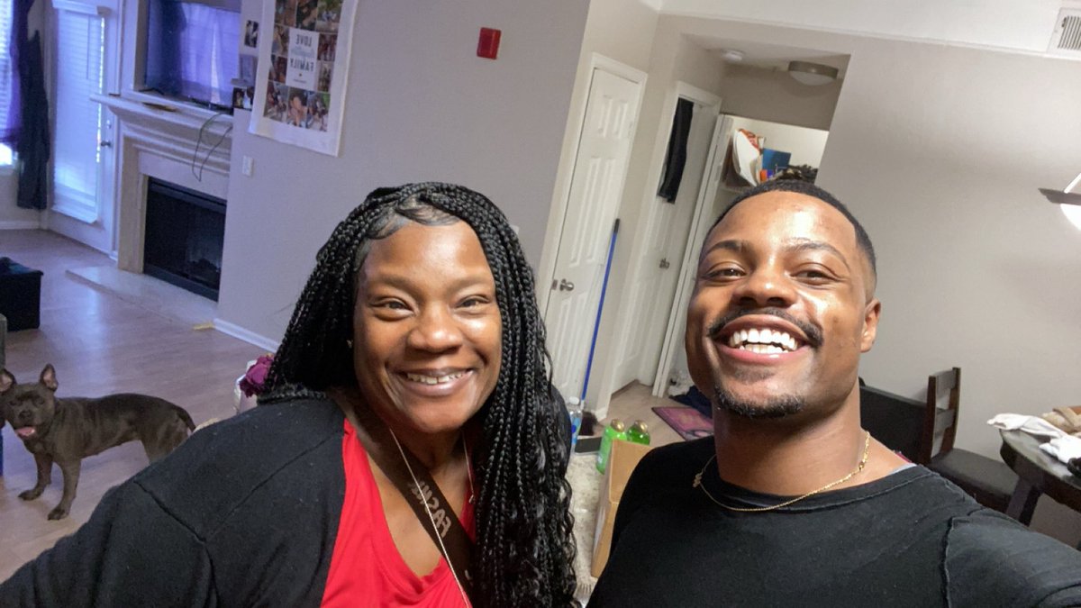 VetHeartbreak's tweet image. Woke up to another hit tweet. Hey Twitter family and supporters. Please donate if can, I unexpectedly gotta head back home and take care of my moms.gofundme.com/f/help-mr-york…