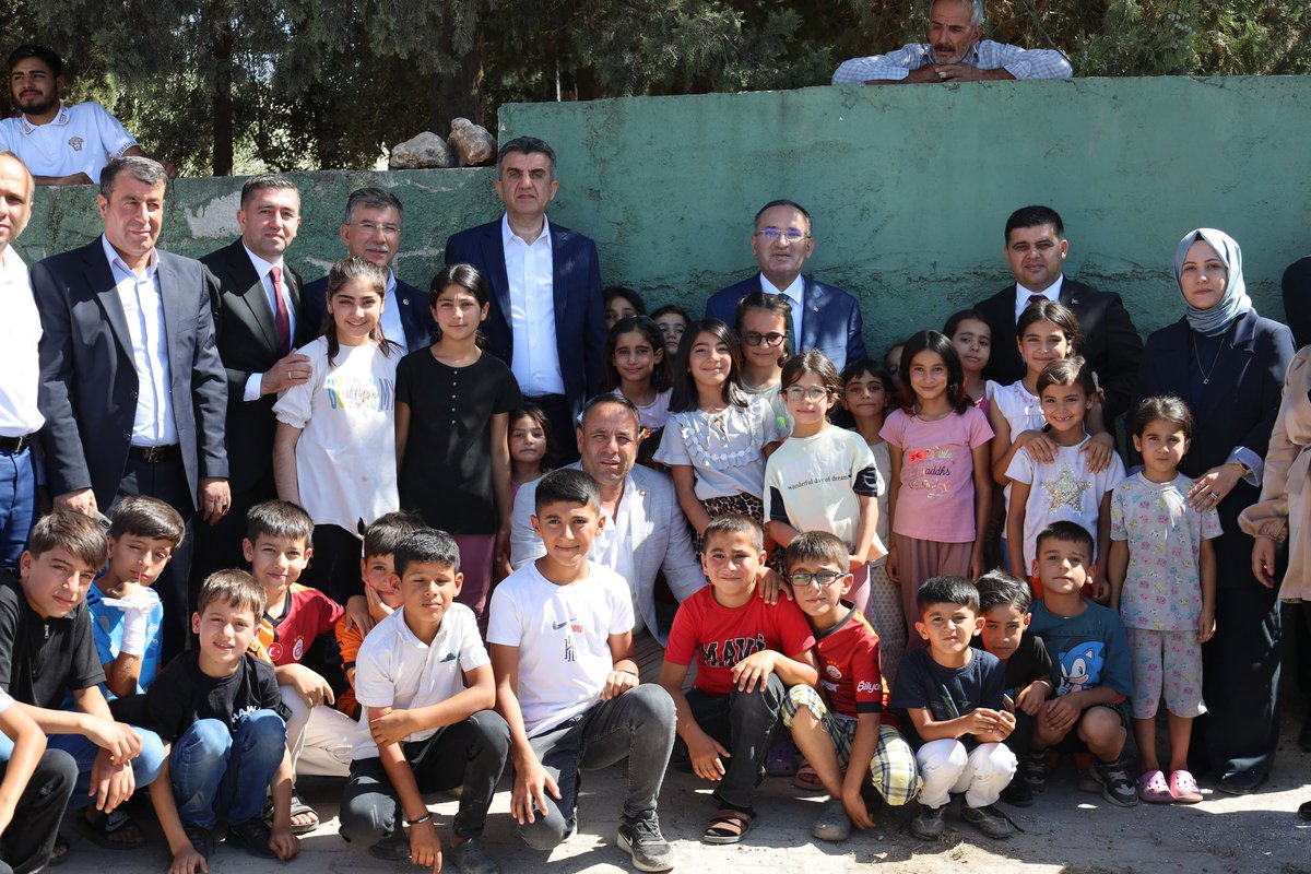 Bizim yolumuz, milletimizin yolu...

📍Suruç/ Ağırtaş Kırsal Mahallesi

TBMM Başkanvekilimiz <a href="/bybekirbozdag/">Bekir  Bozdağ</a>, Valimiz <a href="/hasansildak/">Hasan ŞILDAK</a>, Milletvekilimiz <a href="/malicevheri/">𝐌𝐞𝐡𝐦𝐞𝐭 𝐀𝐥𝐢 𝐂𝐞𝐯𝐡𝐞𝐫𝐢</a>, il teşkilatımız, Suruç İlçe Başkanımız <a href="/ibrahimucar89/">İbrahim Uçar</a> ve ilçe teşkilatımızla birlikte Suruç ilçemizde Ağırtaş Kırsal