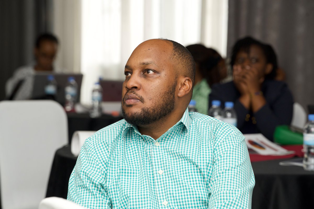 On the Day-2 of the training on Conflict Sensitive Programme Management (CSPM), participants shared insights about different risks related to resource transfers including: diversion, distribution effect, substitution, etc.

After brainstorming possible threats, existing