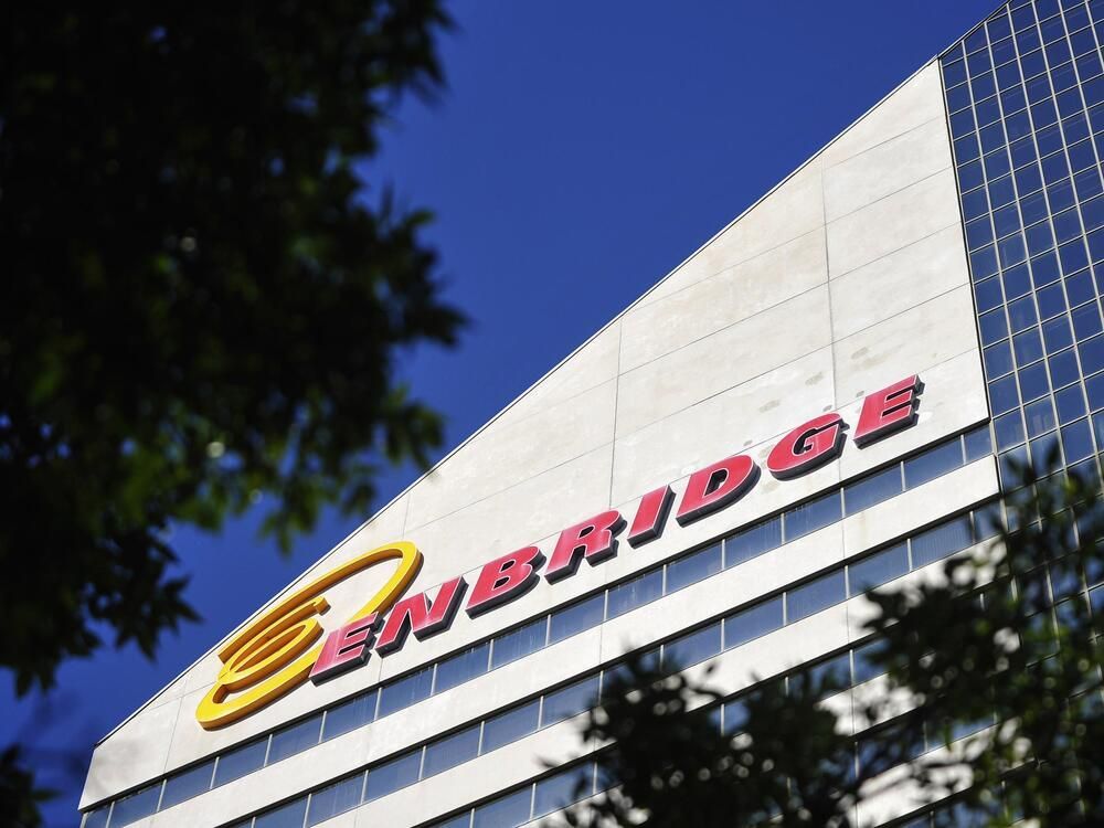 Enbridge says new pipelines require legal changes first financialpost.com/commodities/en…