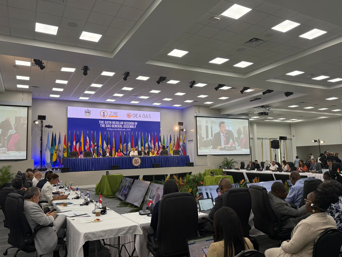 México 🇲🇽 participó en la Reunión Ministerial del Grupo de Revisión e Implementación de Cumbres #GRIC y reafirmó su compromiso con el Proceso de Cumbres de las Américas, para generar beneficios tangibles para todas las personas del hemisferio. 55 #AsambleaOEA