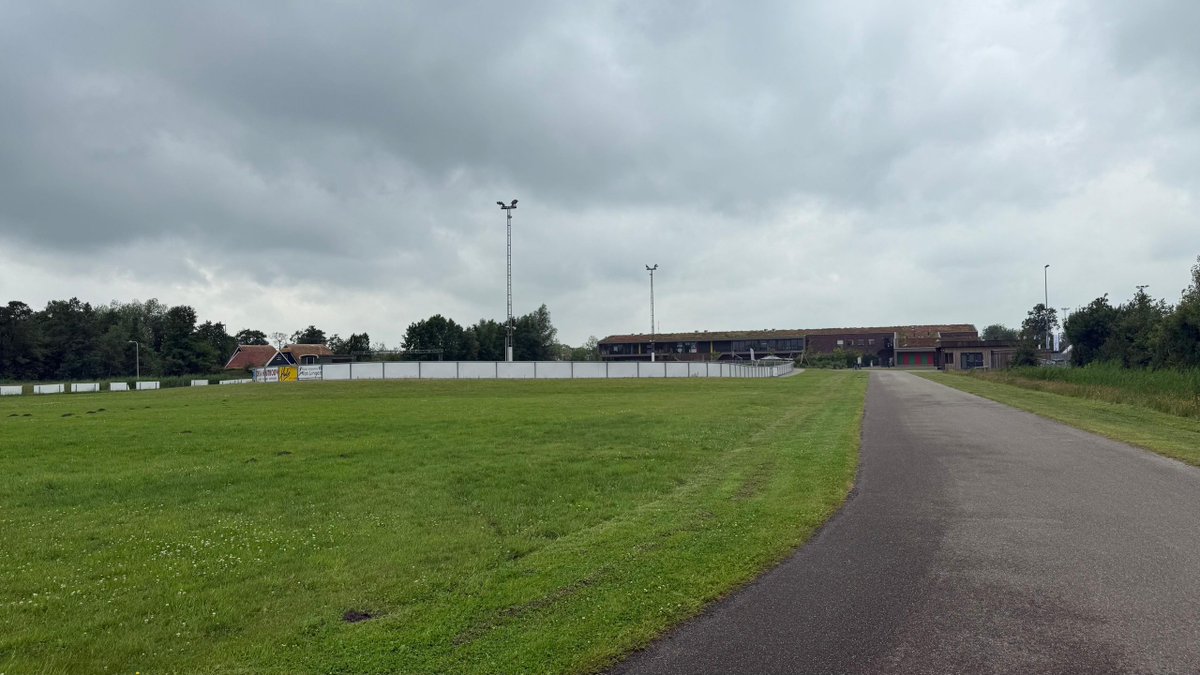 Illegaal vuurwerk aangetroffen op basisschool in De Westereen