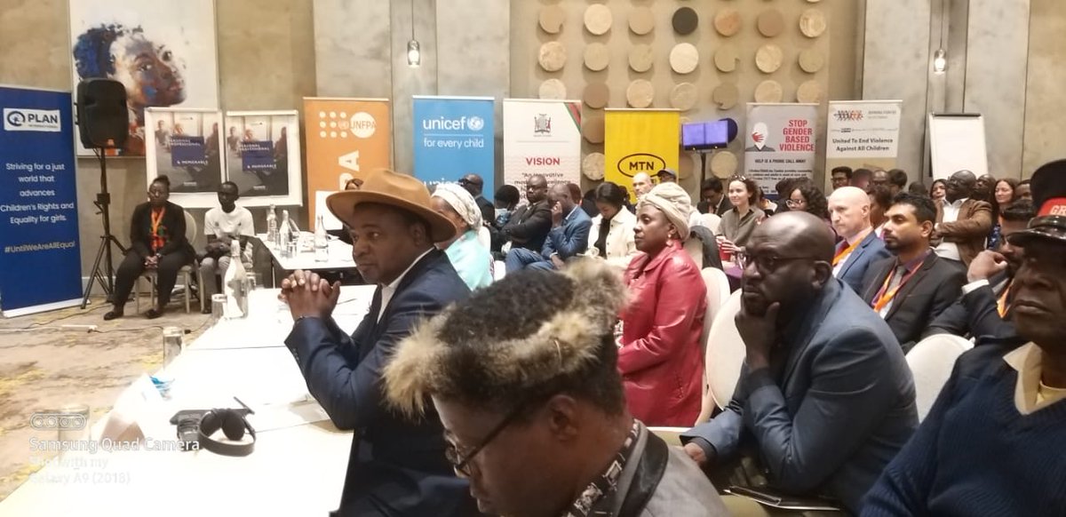 UNFPAZambia's tweet image. Proud to join #IC2025 in Zambia with @clzambia and @CHILDLINE1098 with @MCDSS_ZAMBIA . We led a side event & key discussions on GBV, emergencies & harmful practices. Children at the centre, always. #ChildrenAtTheCentre
With @UNFPA_ESARO
#ChildProtection #MentalHealth #SafeSpaces