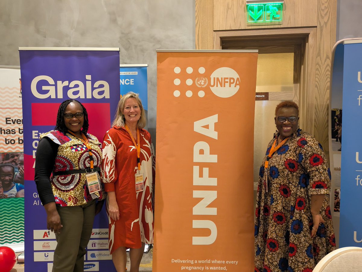 UNFPAZambia's tweet image. Proud to join #IC2025 in Zambia with @clzambia and @CHILDLINE1098 with @MCDSS_ZAMBIA . We led a side event & key discussions on GBV, emergencies & harmful practices. Children at the centre, always. #ChildrenAtTheCentre
With @UNFPA_ESARO
#ChildProtection #MentalHealth #SafeSpaces