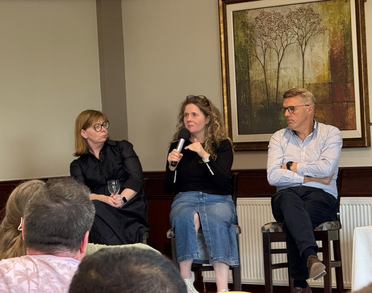 _NIMDTA's tweet image. Fantastic Q&A at @_NIMDTAβs GP Celebration Day! π
Dr Gordon Kennedy, Dr Ursula Mason & Dr Emma Murtagh answered questions with insight, expertise & inspiration!π¬π
#GPCelebration #ValuedTrainees #GeneralPracticeNI