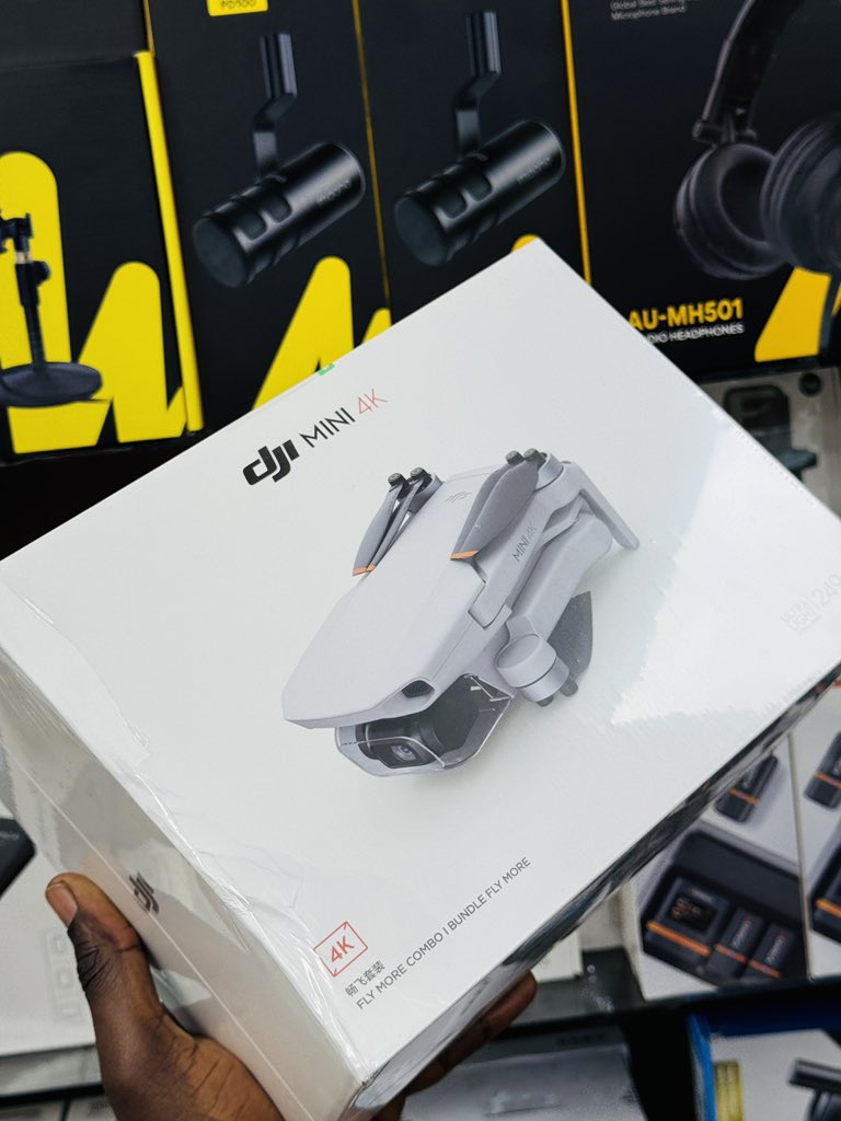 motion19store's tweet photo. Commencez tout petit! 🔥🔥🔥

Voici 02 bons petits drones que nous vous recommandons pour débuter. 👌🏽

👉🏽 Dji Mini 4K combo: FCFA 400,000
👉🏽 Dji Mini 3 Combo : FCFA 600.000

On vous réserve lequel ?

#drone #dji #contentcreator #motion19 https://t.co/xsNCbBGint