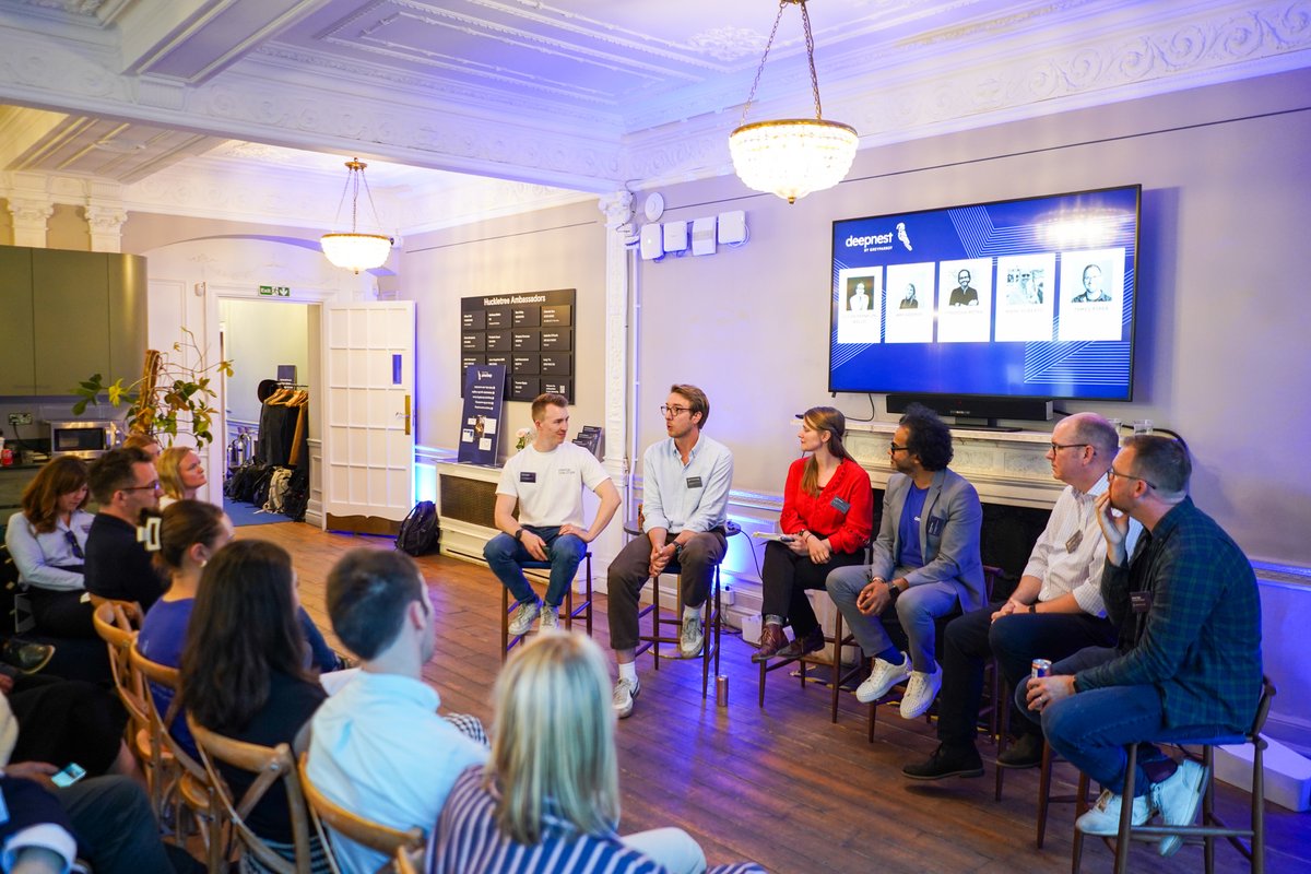 greyparrotai's tweet image. We gathered packaging experts, sustainability reporters and recycling leaders to celebrate the launch of #Deepnest this week. Find out why they’re excited about a more collaborative, data-driven #packaging ecosystem here 👉hubs.la/Q03tQGV-0