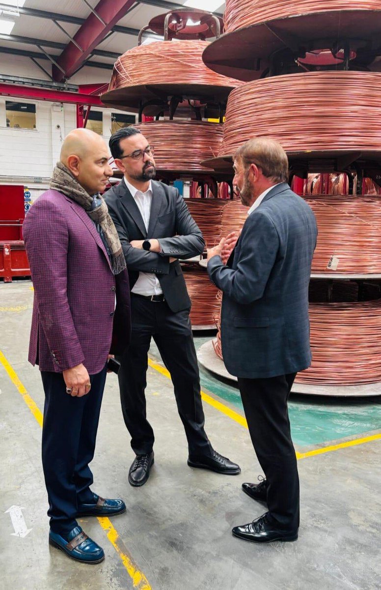 wmcables's tweet photo. WMC had the pleasure of welcoming representatives from QIECO to our manufacturing site in Wrexham. We’re grateful to the QIECO team for making the journey to visit us, and we’re excited about what we can achieve together in the future.

#WMC #MICC #SiteVisit #QIECO #Cabling https://t.co/DTQ3JXhtxV