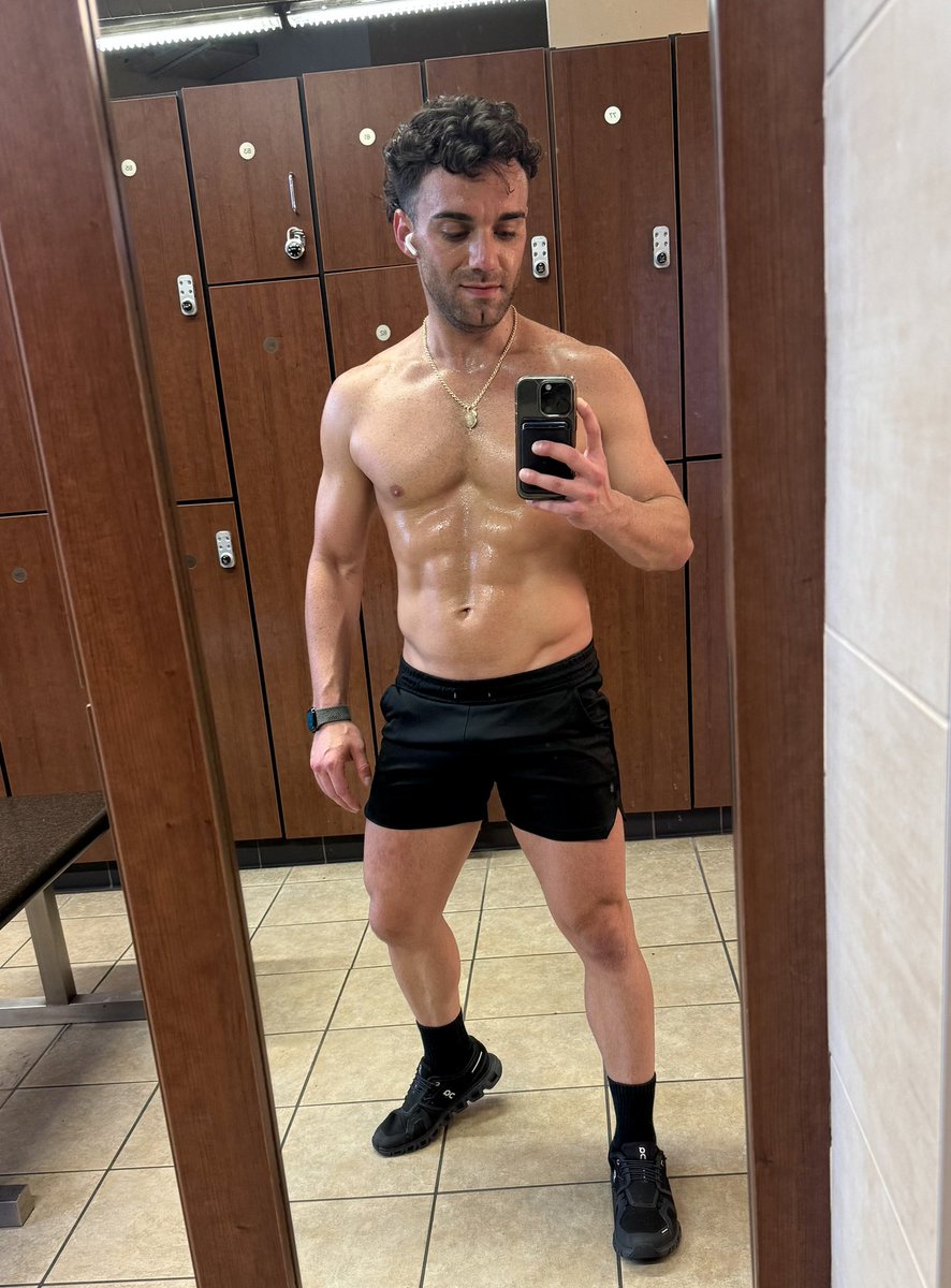 This heat be heating 🥵🥵