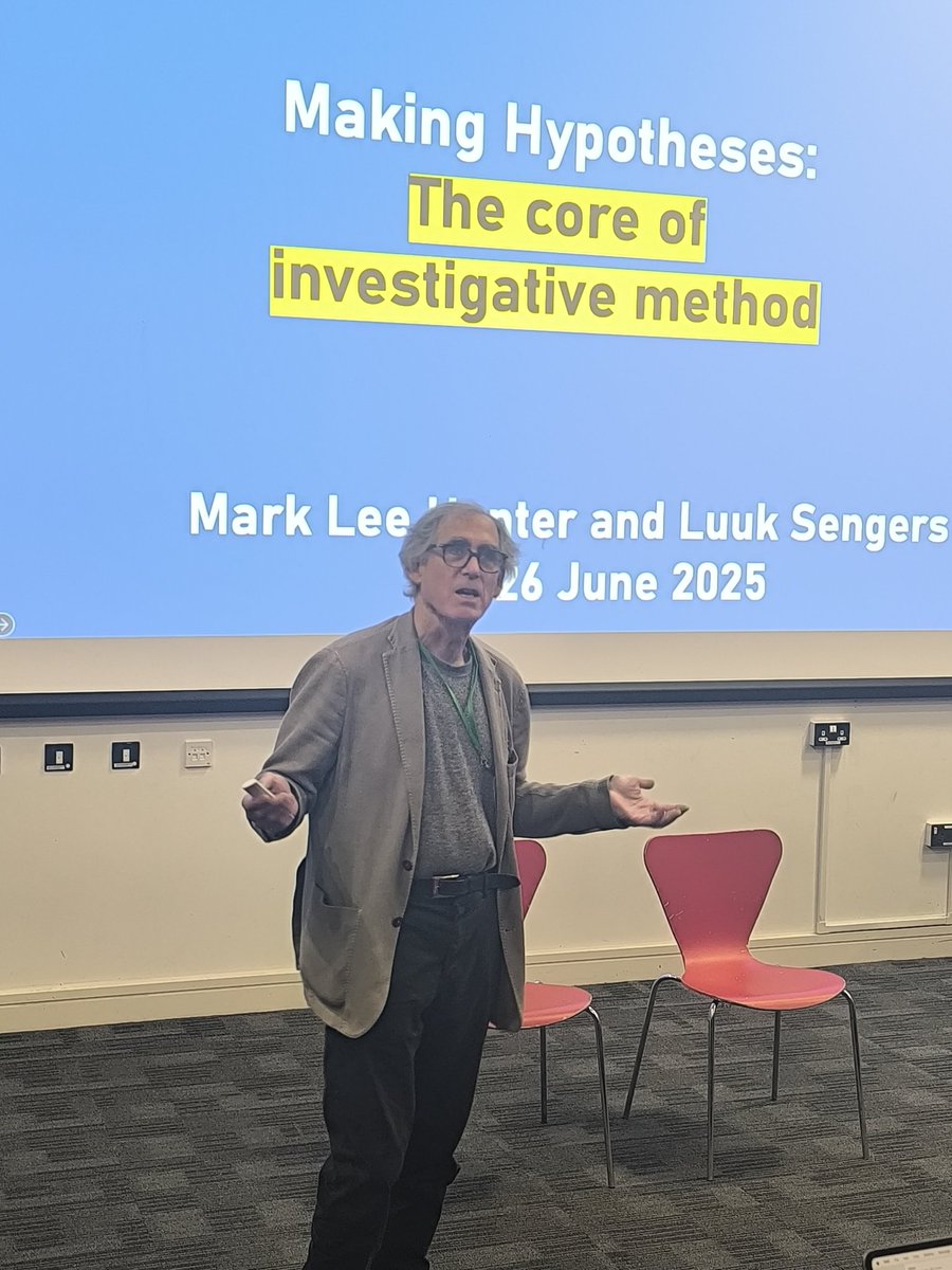 #CIJSummer Conférence d'été sur le journalisme d'investigation à  @Goldsmiths Londres: connaître les bonnes pratiques et techniques d'investigation (Osint,IA) pour des récits impactants.  Très heureuse d'apprendre une 2nde fois auprès de Mark Lee Hunter <a href="/cijournalism/">The Centre for Investigative Journalism</a>