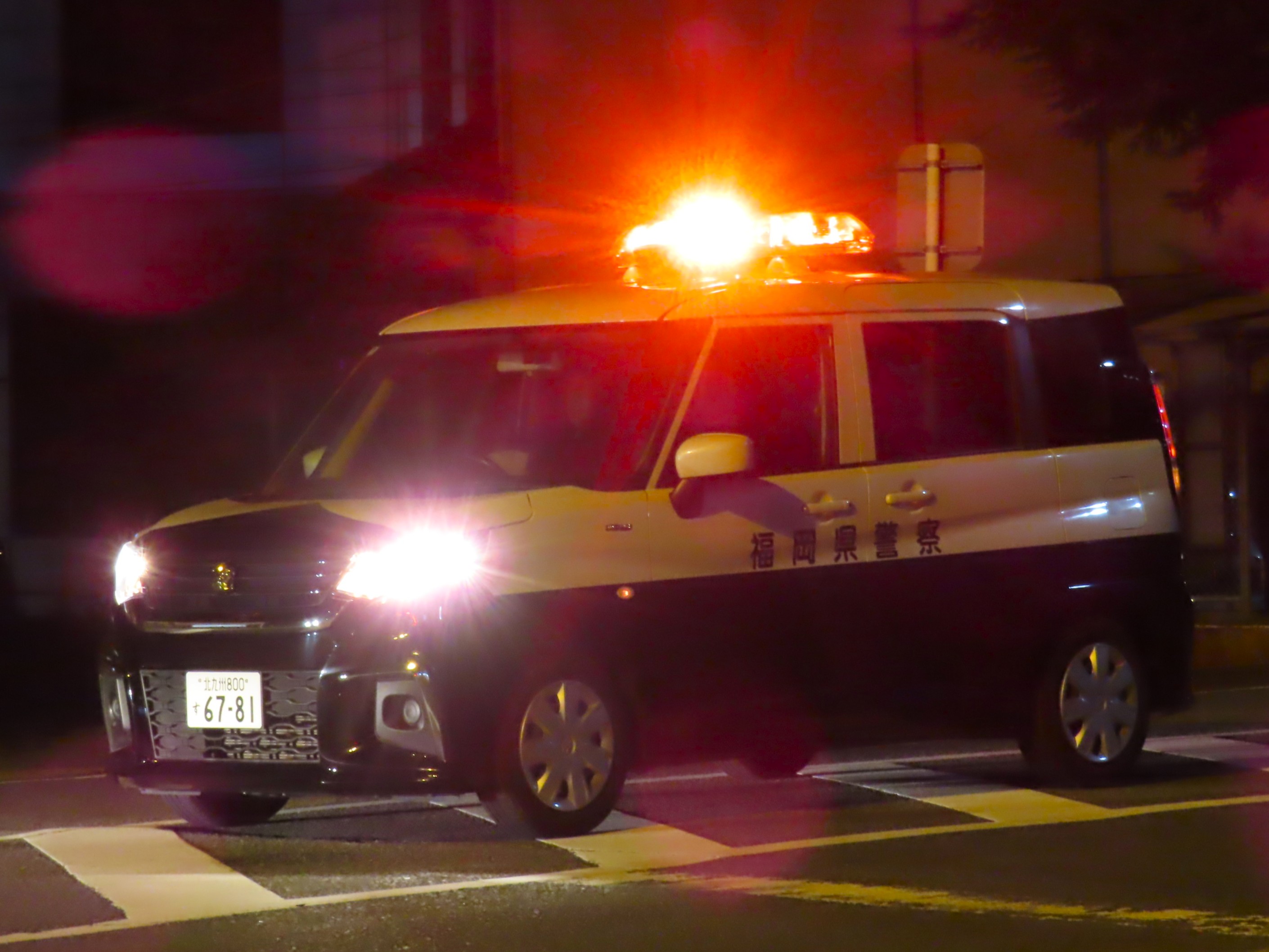 YH　事故処理車　2台 黒ペケ on X: 