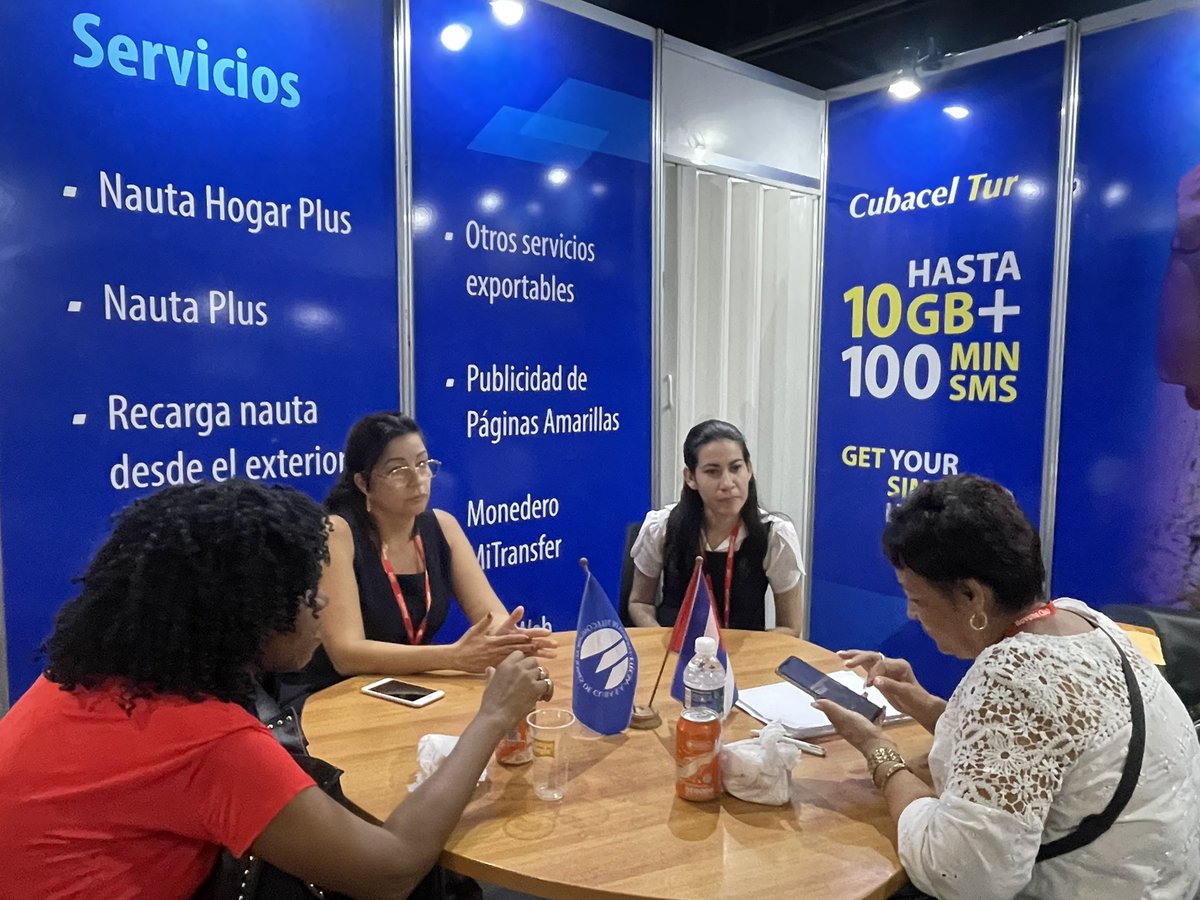 Encuentro con Periodistas de la Radio Provincial en el marco de la Feria Internacional Expocaribe 2025
#EtecsaConCuba 
#EtecsaTeAcompaña 
#ExpoCaribe2025