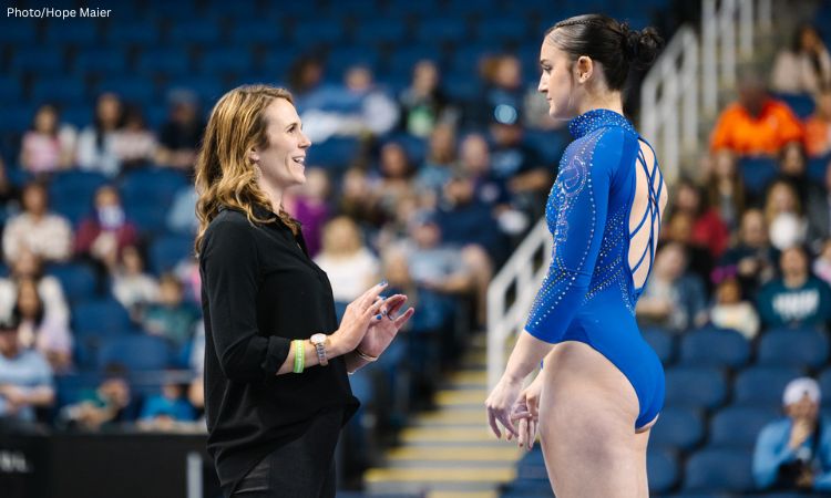 collegegymnews_'s tweet image. While plenty of coaches didn't start out on the competition floor, the star athlete to head coach pipeline is strong. Check out these 10 head coaches who've continued to make a name for themselves in gymnastics after hanging up their leotards: buff.ly/iFlxfzu #NCAAgym
