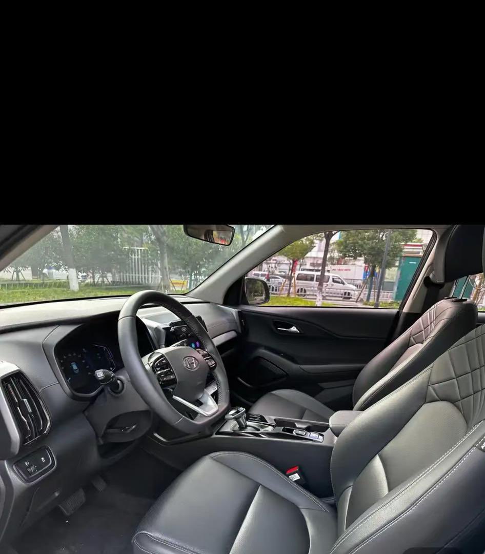 2021 model Hyundai IX35
Two-wheel drive 
flagship edition
50,000 kilometers

Price + shipping 17,000 usd.

Join our WhatsApp group for daily deals: chat.whatsapp.com/EHYaKLi6Bn0Lui…