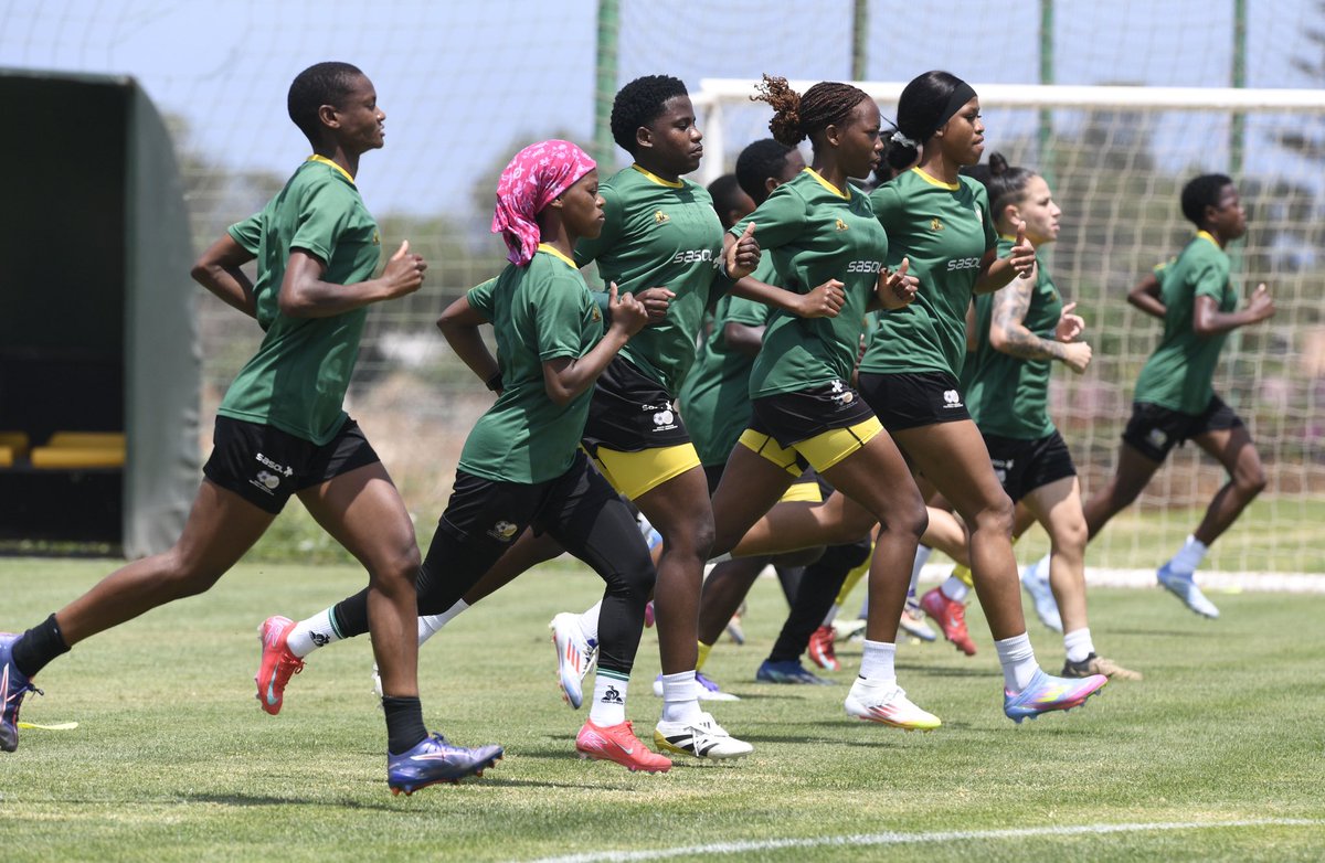 Banyana_Banyana's tweet photo. Start up in Mohammedia 👏
First session in the bag as we enter the final stretch of WAFCON prep.

Locked in. Eyes forward. Let’s go! 💪🏾⚽️

#BanyanaBanyana #WAFCON2024 #RoadToWAFCON https://t.co/mOpTXMVyTW