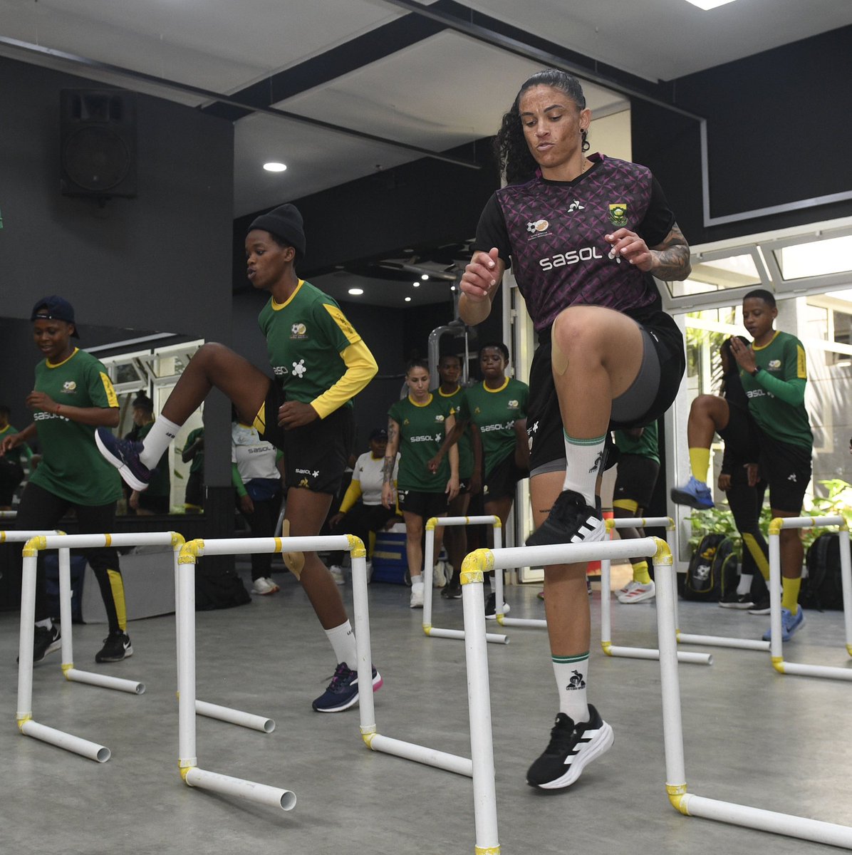 Banyana_Banyana's tweet photo. Start up in Mohammedia 👏
First session in the bag as we enter the final stretch of WAFCON prep.

Locked in. Eyes forward. Let’s go! 💪🏾⚽️

#BanyanaBanyana #WAFCON2024 #RoadToWAFCON https://t.co/mOpTXMVyTW