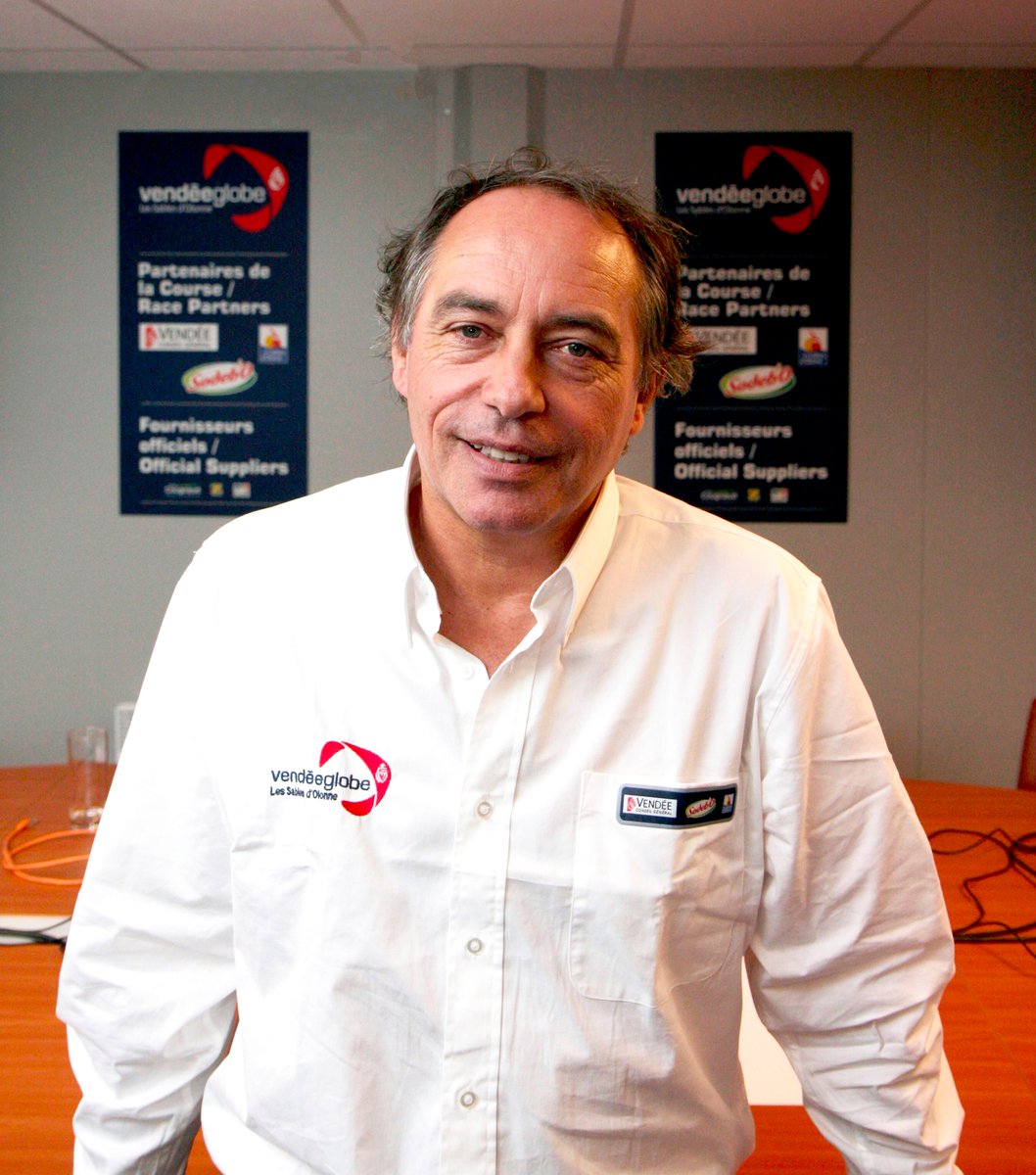 VendeeGlobeENG's tweet image. It is with great sadness that we learned of the passing of Pierre-Louis Castelli, a passionate journalist and the voice of the Vendée Globe during several editions.
Through his words, his enthusiasm, and his love for offshore racing, he brought our race to life and touched all…