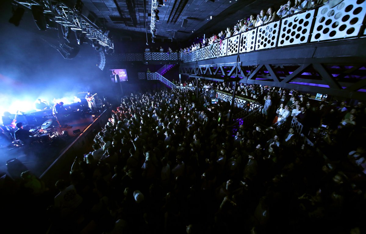 Still thinking about #O2Presents <a href="/LoyleCarner/">Loyle</a> here at #O2AcademyBristol?

Swipe to relive the magic 🌟

📸 Martin Thompson

 O2 Academy Bristol - 25.06.2025
