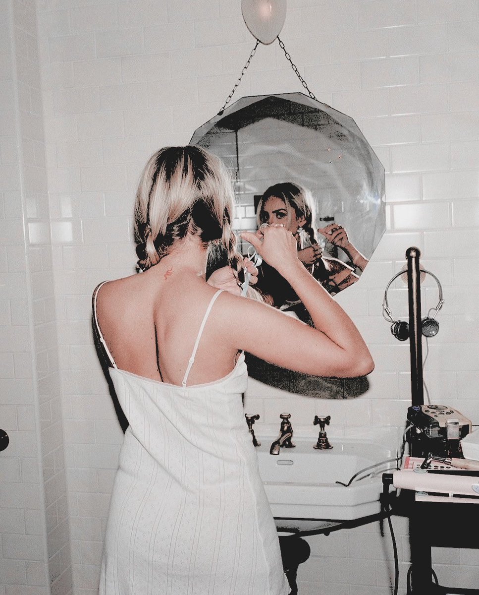 designergcssip's tweet image. 