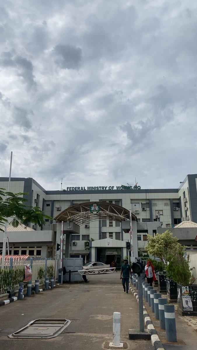 AdamXMeta's tweet image. Visited the Ministry of Works today for my environmental engineering research 🏢 Explored sustainable infrastructure solutions.

Eye-opening insights🙂‍↔️ 

#EnvironmentalEngineering #ResearchJourney