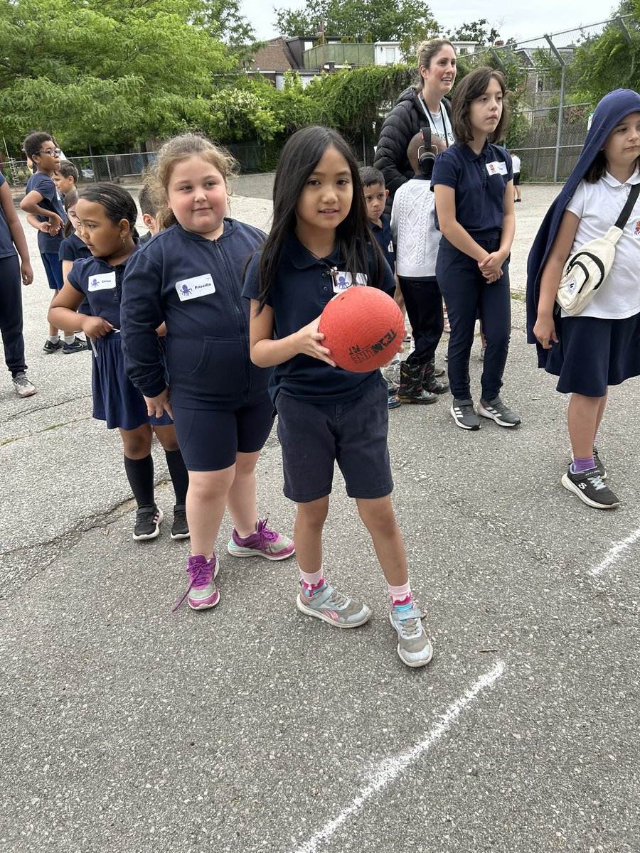 Piotrok's tweet image. Perfect day for our Play Day! Team 218 is having a blast! @4catholiced @TCDSB_RDAddario @TCDSB @TrusteeDAmico