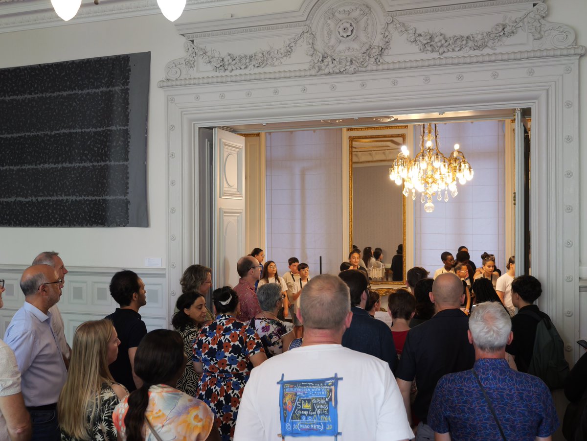Académie Strasbourg (@acstrasbourg) on Twitter photo 🎶 La fête de la musique a résonné aujourd’hui au rectorat de l'<a href="/acstrasbourg/">Académie Strasbourg</a> grâce aux élèves de la classe CHAM du collège Lezay Marnésia.
Un moment suspendu, porté par le talent et l’enthousiasme de ces jeunes musiciens ainsi que de leurs deux professeures. Merci à eux ! 👏 🎶 La fête de la musique a résonné aujourd’hui au rectorat de l'<a href="/acstrasbourg/">Académie Strasbourg</a> grâce aux élèves de la classe CHAM du collège Lezay Marnésia.
Un moment suspendu, porté par le talent et l’enthousiasme de ces jeunes musiciens ainsi que de leurs deux professeures. Merci à eux ! 👏