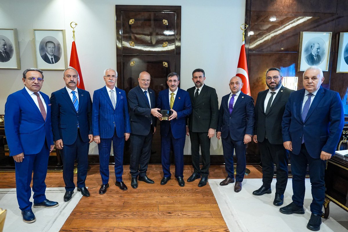 Gürsel Baran tweet media