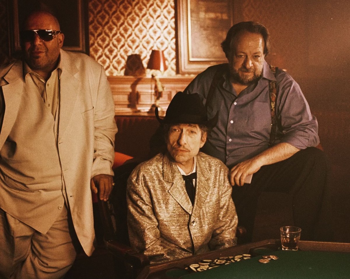 bobdylan's tweet image. Happy birthday Ricky Jay. You’re truly missed. You took a lot of magic out of the world when you left. Rest in peace.