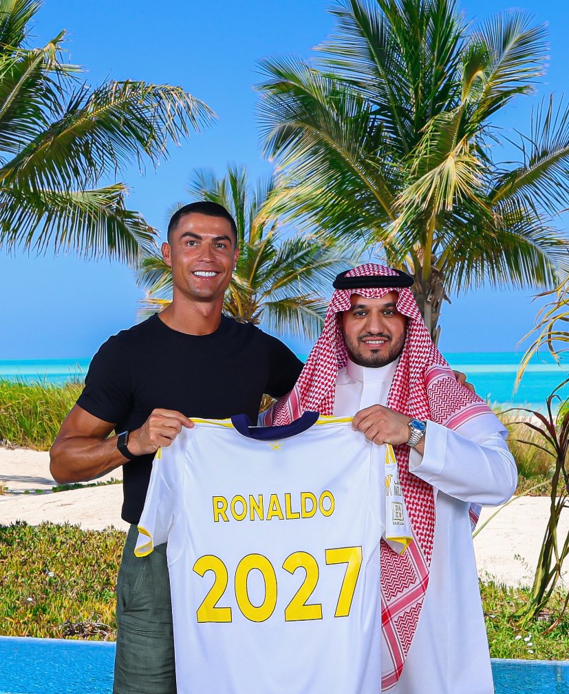 World Best Player!!!!!
1000 Goals Loading!!!!