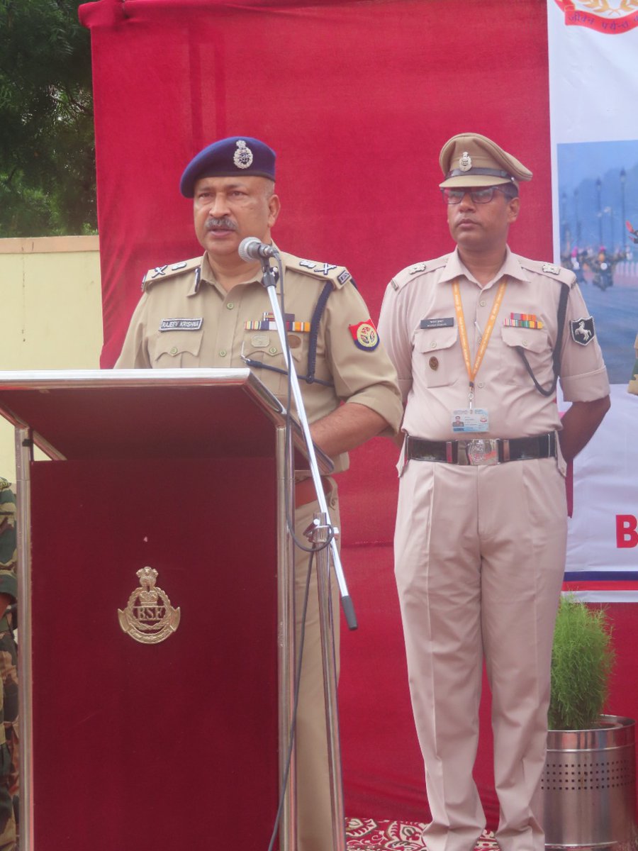 NavviOns's tweet photo. उत्तर प्रदेश पुलिस भर्ती एवं प्रोन्नति बोर्ड के चेयरमैन और कार्यवाहक डीजीपी उत्तर प्रदेश राजीव कृष्ण सर जी को जन्मदिन की हार्दिक बधाई और शुभकामनाएं.🎉🎂
ईश्वर से प्रार्थना है कि आपको उत्तम स्वास्थ्य और दीर्घायु जीवन प्रदान करें.
हेड ऑपरेटर रिजल्ट घोषित..
@Rajeevkrishna69
@upprpb https://t.co/3ZPbnHuz4z