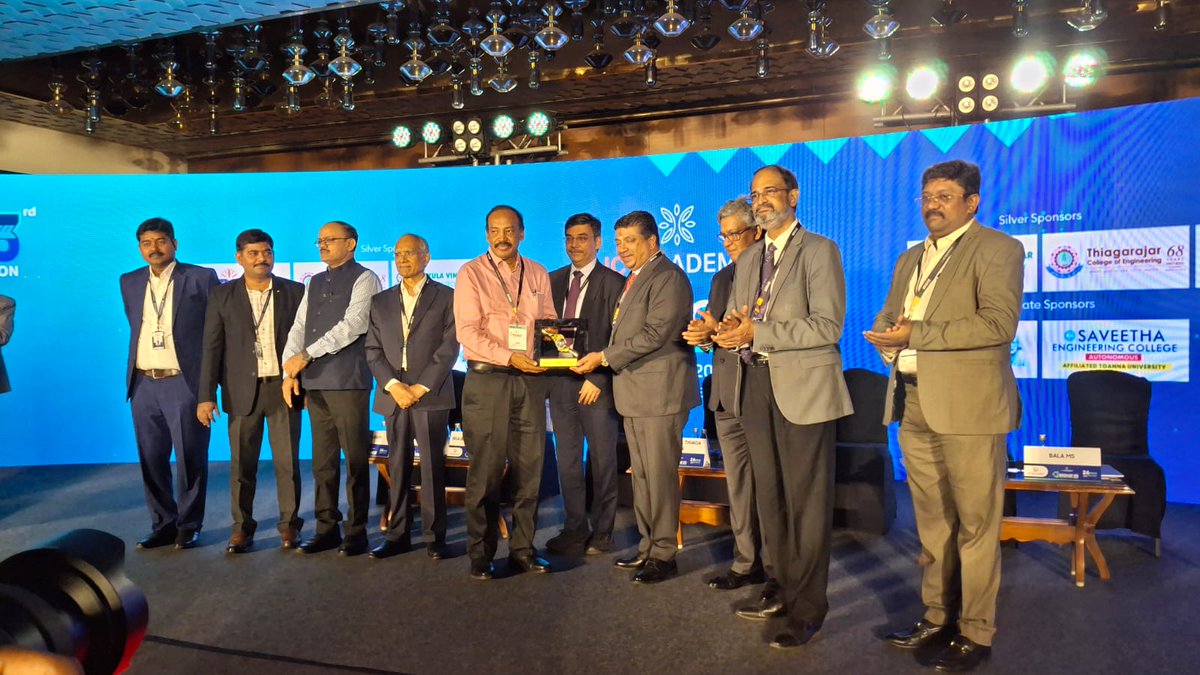 PMIST2's tweet photo. 🏢PMIST
Mr. V. Anburaj, Member - Executive Council, PMIST
Received Education Change Maker Award by ICT Academy from Hon'ble Minister of Information Technology Palanivel Thiyagarajan at Chennai
https://t.co/istiBnBJ3i
#PMIST
#EducationChangeMaker
#ICTAcademy
#university https://t.co/2zR7asLhw7