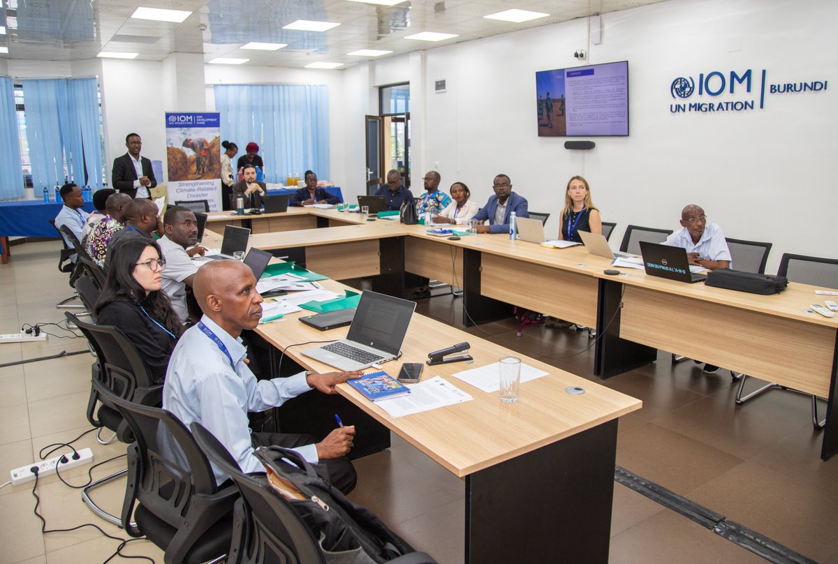 IOMBurundi's tweet photo. Today, @IOMBurundi brought together key stakeholders for a technical consultation to drive the validation of national priorities aimed at addressing climate-induced #Migration in Burundi, as part of advancing commitments under the #KDMECC framework.

🙏🏾Supported by @DanishMFA https://t.co/LEzLlBnKwY