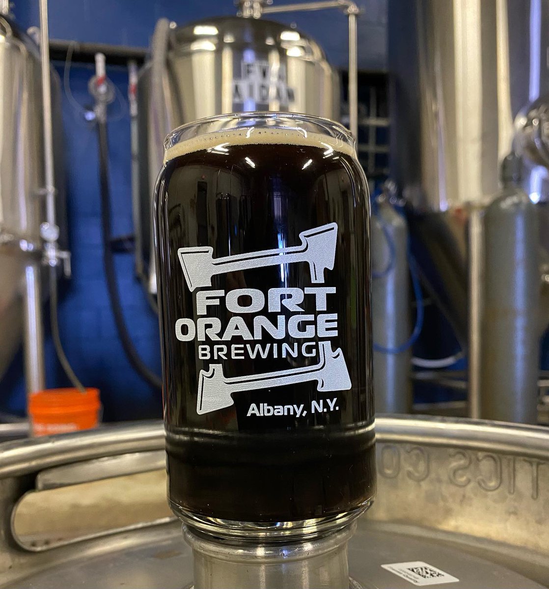 Another trivia night is calling your name!  Join us tonight at 6:30pm for our weekly game hosted by @trivianightslive

We've got all the NYS beer, cider, and wine that you'll need to power your team to victory🍻