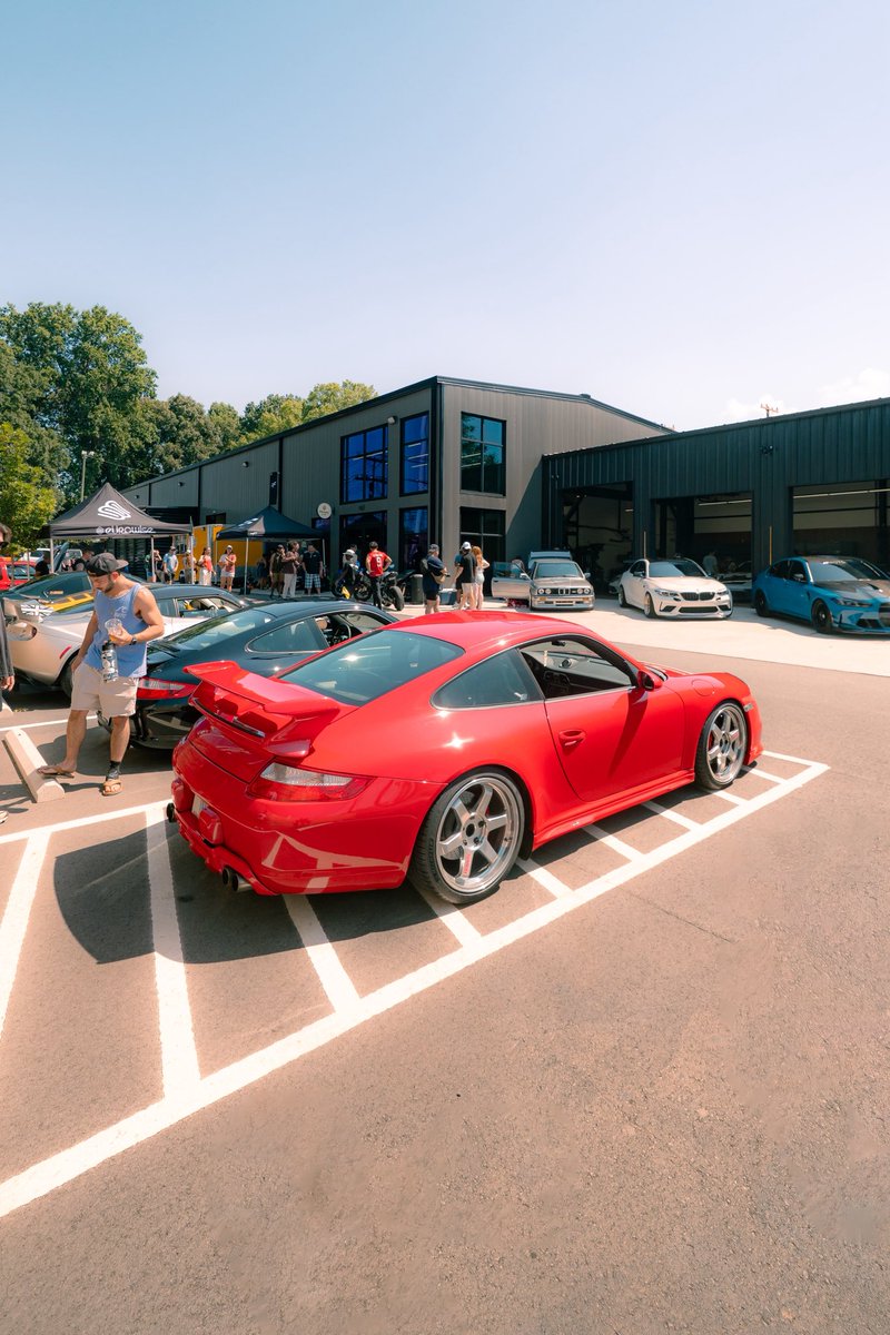 Kodak White tweet media