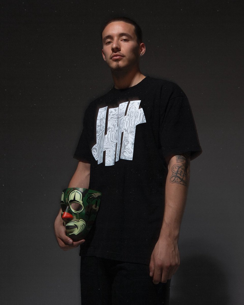 UNDEFEATEDinc's tweet image. UNDEFEATED x Mister Cartoon
Available Friday, 6/27 at all UNDEFEATED Chapter Stores and Undefeated.com