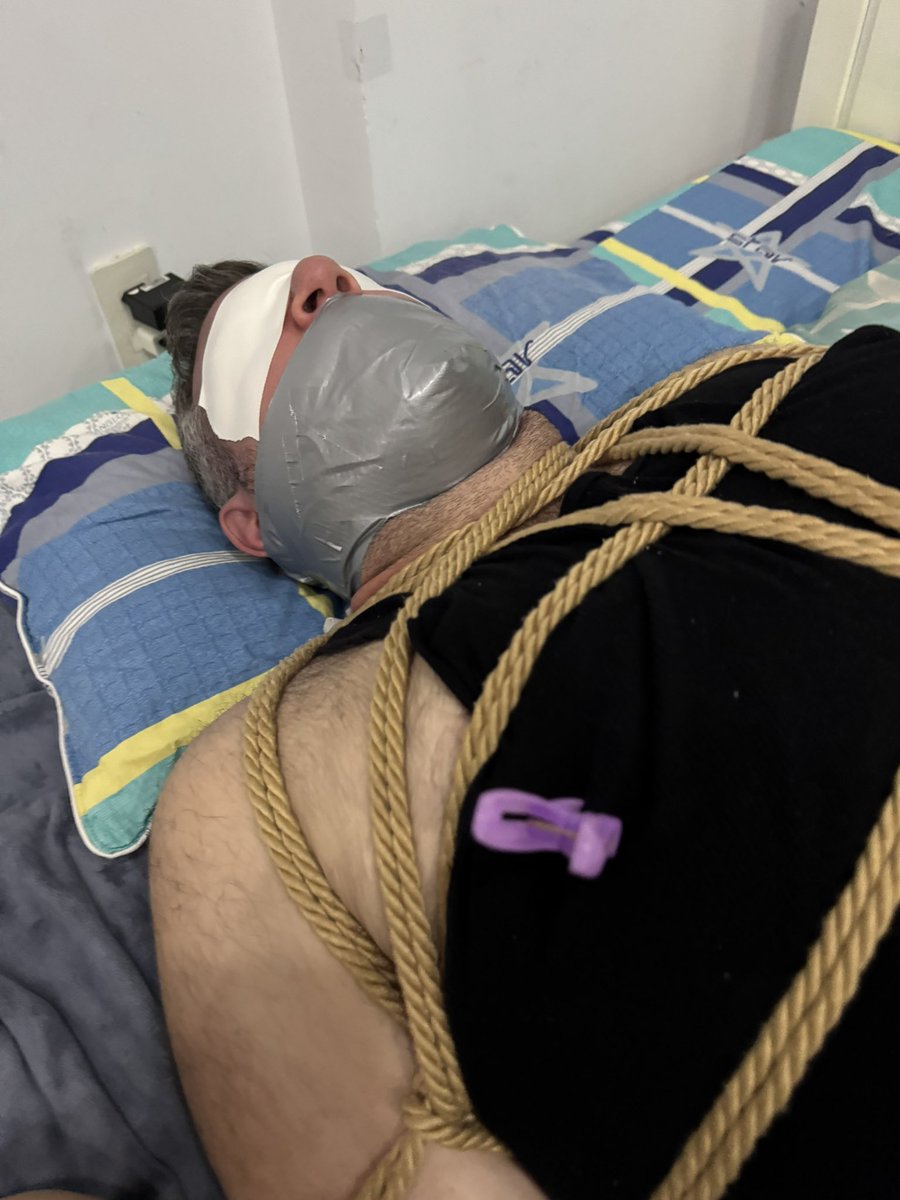 gagged_victor (@ropervictor96) on Twitter photo Caught myself another 🐻 <a href="/SwitchyBear94/">Switchy Bear</a> this one also gave me a much needed cuddle when we were done playing 🥹 Caught myself another 🐻 <a href="/SwitchyBear94/">Switchy Bear</a> this one also gave me a much needed cuddle when we were done playing 🥹